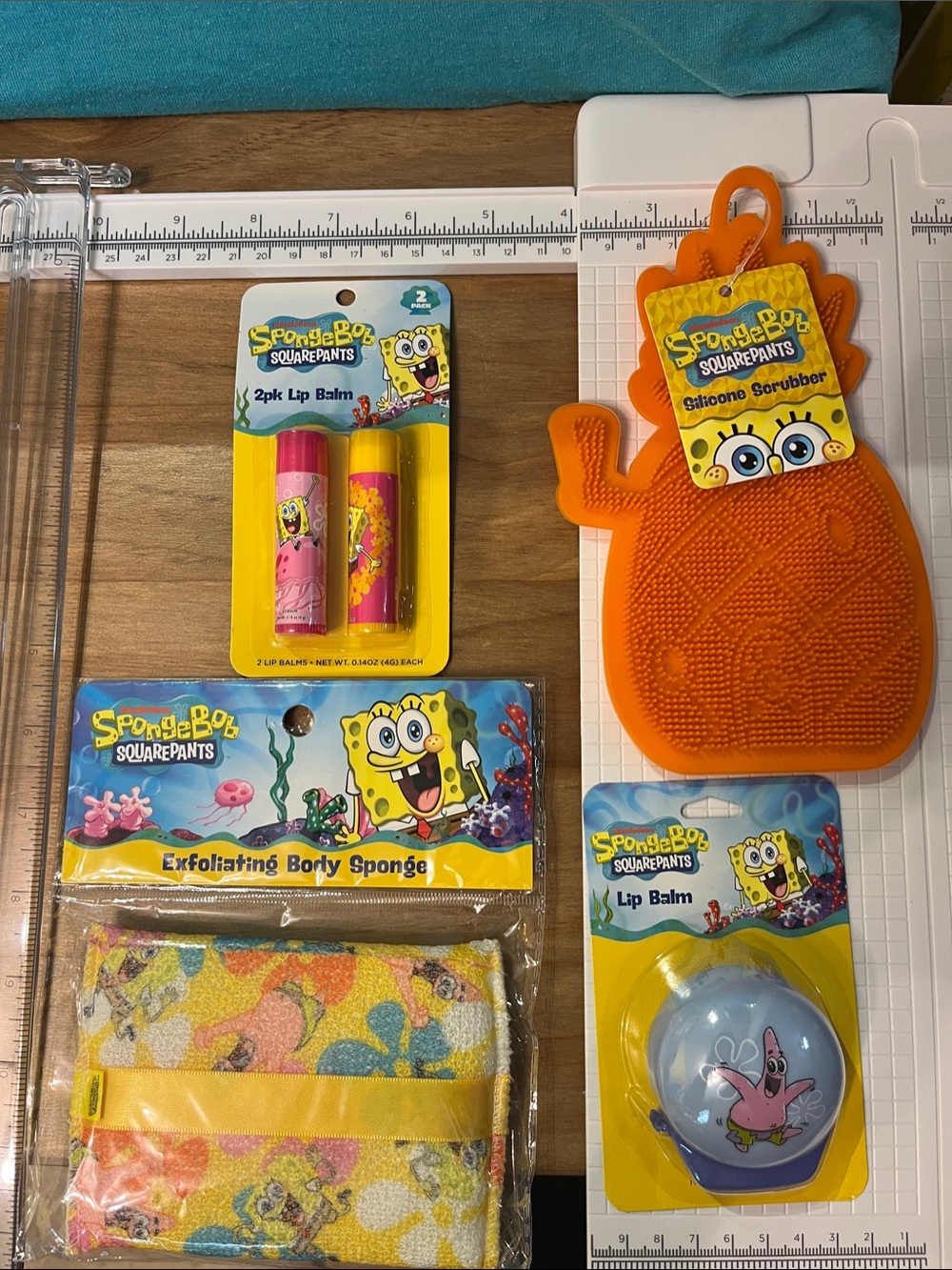SpongeBob SquarePants Yellow Pineapple Hand Soap & Orange Scrubber Set